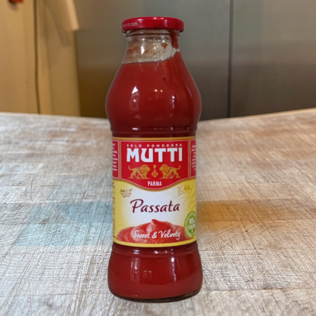 Mutti Passata Provenance Butcher